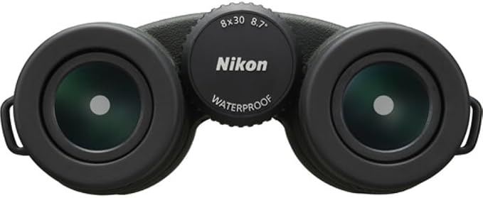 Nikon PROSTAFF P7 8x30 Binoculars Bundled - Image 4