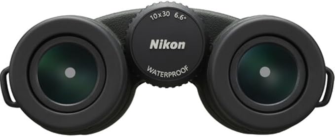 Nikon PROSTAFF P7 10x30 Binoculars Bundled - Image 4