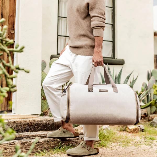 Halfday Convertible 2-in-1 Garment Duffel Weekender Bag 45L | Wrinkle-Free - Image 9