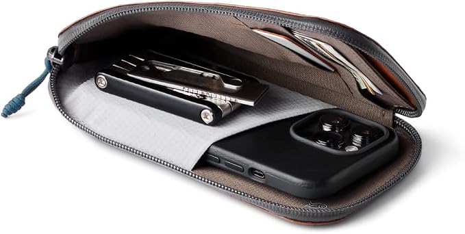 Bellroy Venture Phone Pocket Plus - Image 4