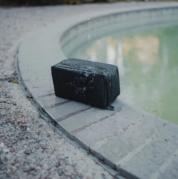 Gravel Hanging Toiletry Bag – Water-Resistant Dopp Kit - Image 4