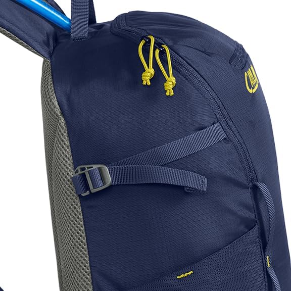 CamelBak Cloud Walker 18 Hiking Hydration Pack - Image 7