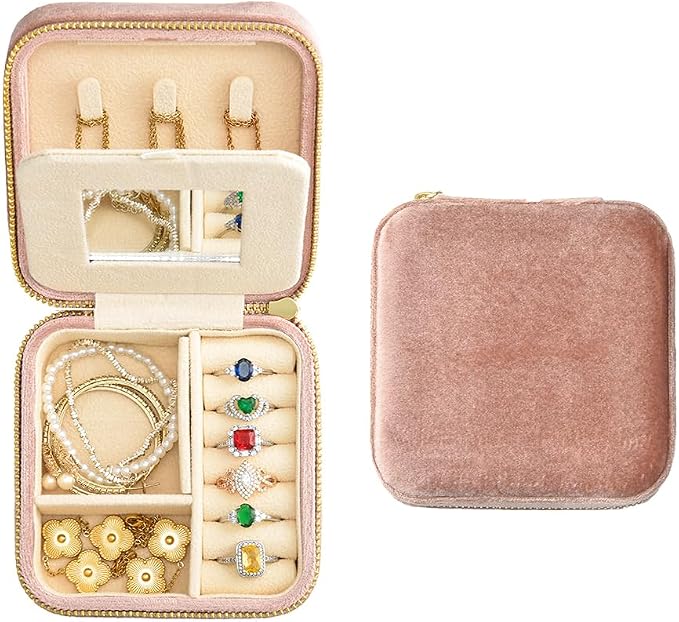 TAIMY Travel Jewelry Case, Small Plush Velvet Travel Jewelry organizer by TAIMY