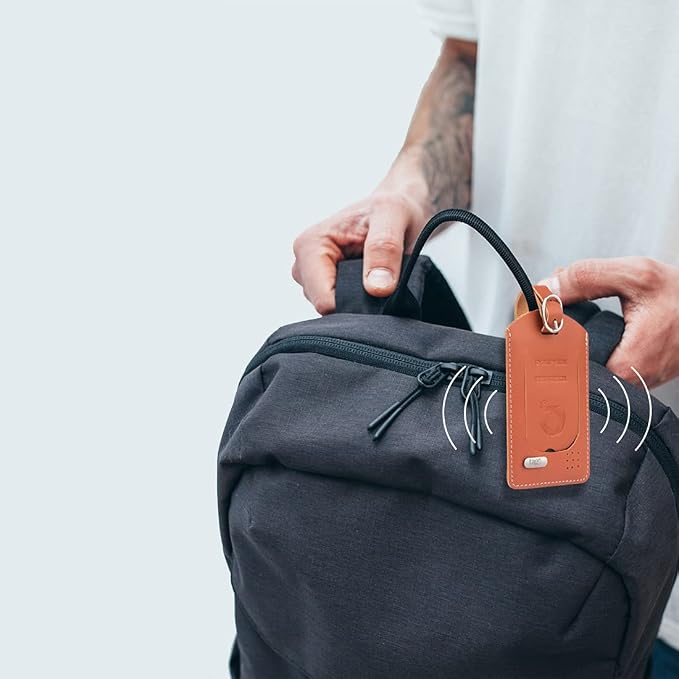 tag8 - Dolphin Smart Luggage Tracker - Image 6