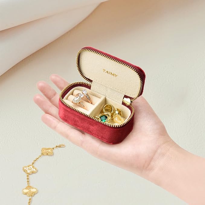 Small Travel Jewelry Case, Mini Tiny Plush Velvet Jewelry Box - Image 2