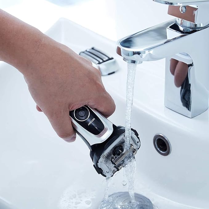 Panasonic ARC5 Electric Razor for Men - Image 6
