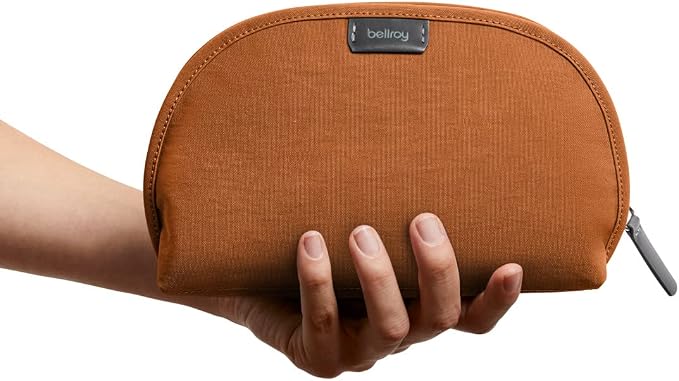 Bellroy Classic Pouch, Everyday kit, Leather and Woven Fabric - Image 5