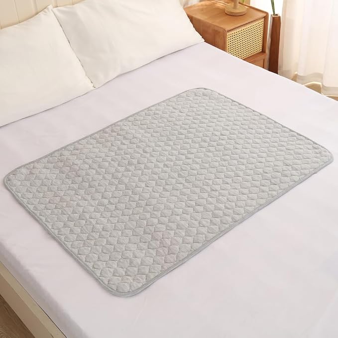 BlueSnail Washable Underpads, Waterproof, Portable and Reusable Incontinence by BlueSnail