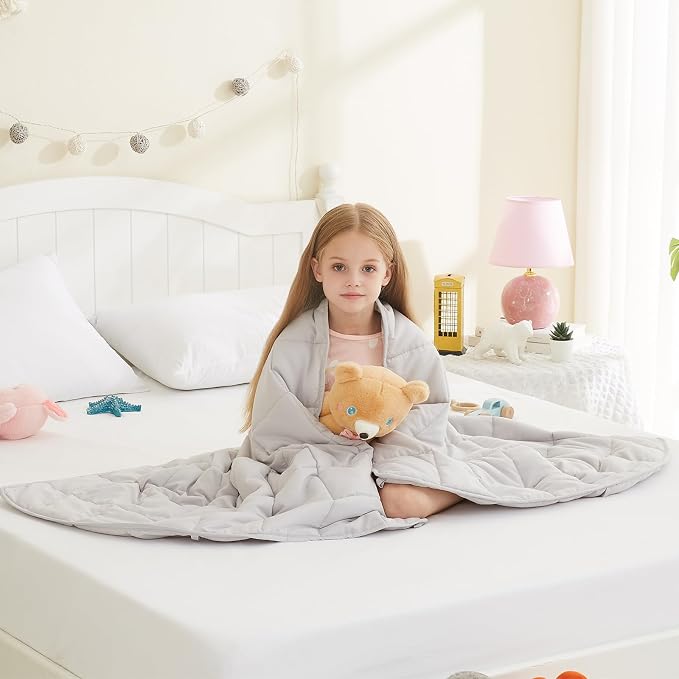 L'AGRATY Weighted Blanket - Image 2