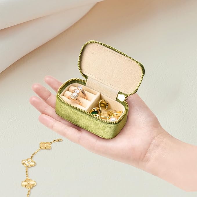 Small Travel Jewelry Case, Mini Tiny Plush Velvet Jewelry Box - Image 2