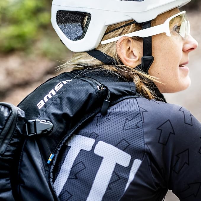 USWE Outlander Hydration Pack - Image 10