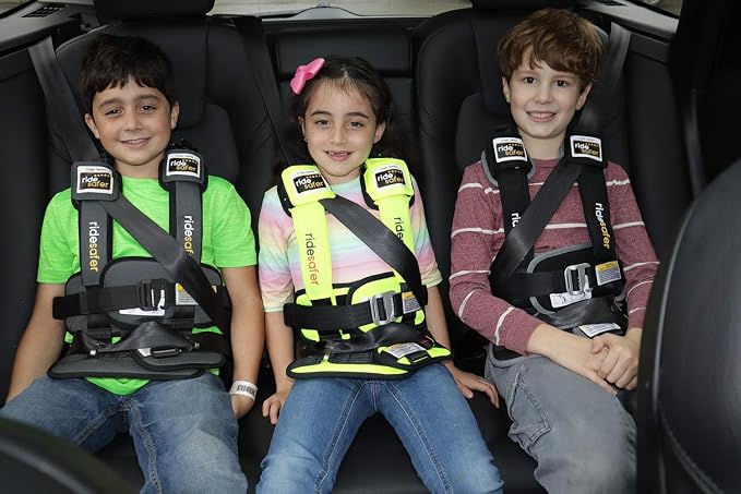 Small Blue, Lightweight, Portable Car Seat - Image 6