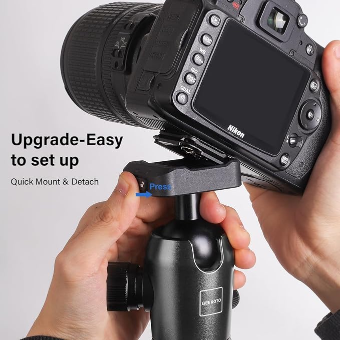 Geekoto 73-Inch Camera Tripod - Image 2