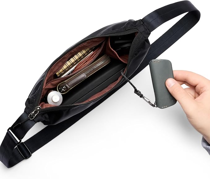 Bellroy Laneway Crescent Bag' - Image 3