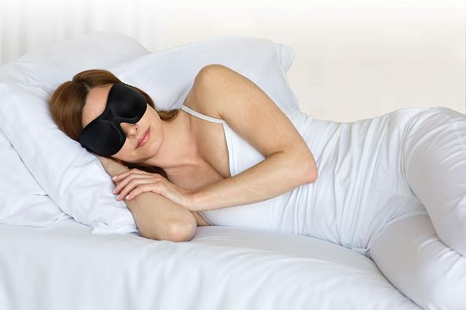 Bucky 40 Blinks No Pressure Printed Eye Mask - Image 3