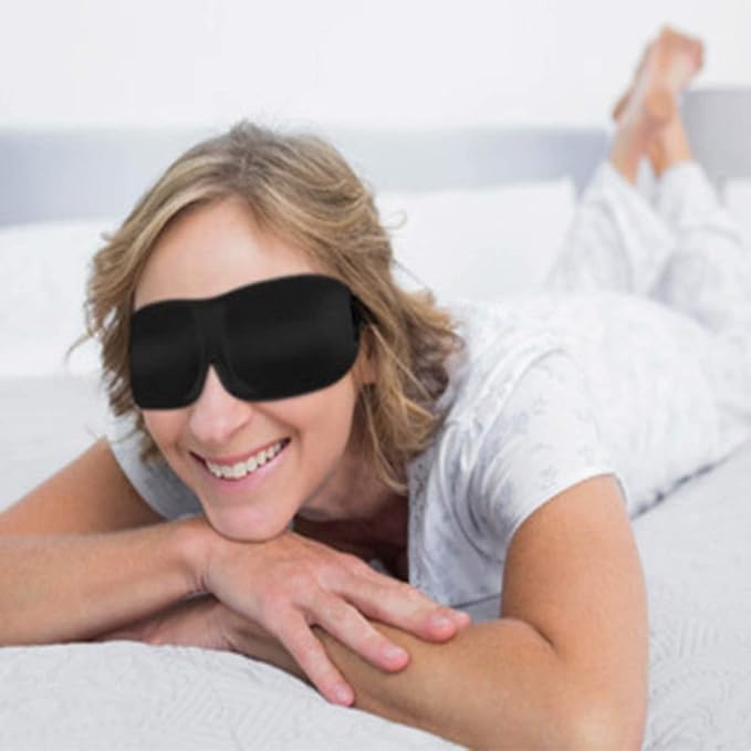 Bucky 40 Blinks No Pressure Printed Eye Mask - Image 4
