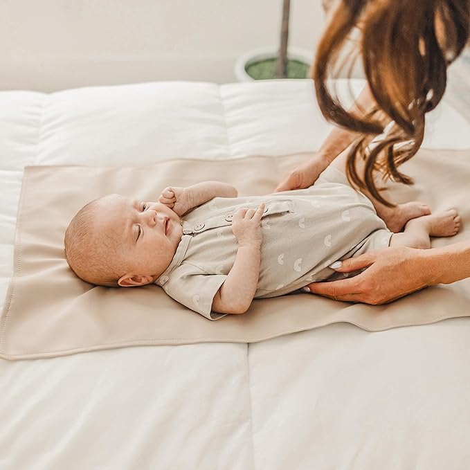Konssy Faux Leather Baby Changing Mat, Waterproof, Wipeable & Portable Diaper - Image 3