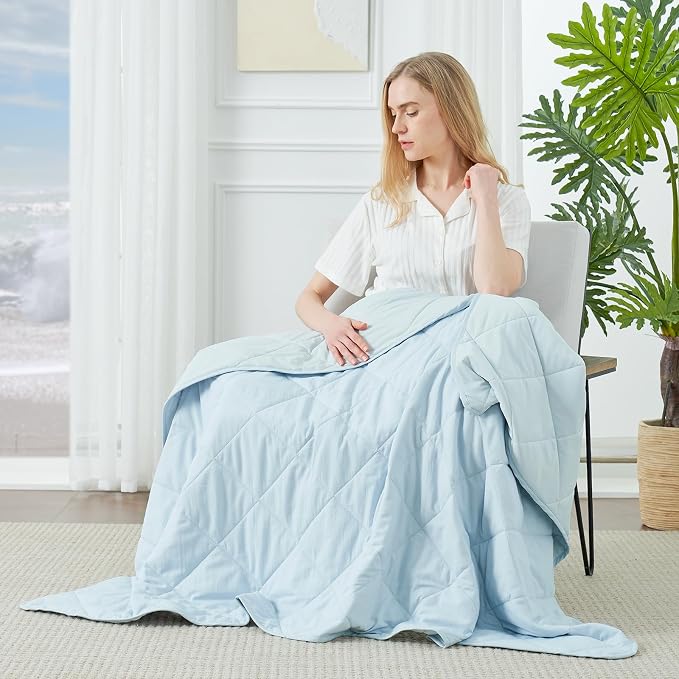 Cozy Bliss Cooling Throw Blanket - Image 8