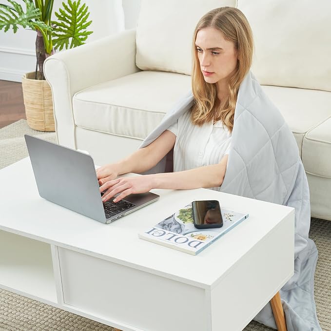 Cozy Bliss Cooling Throw Blanket - Image 8
