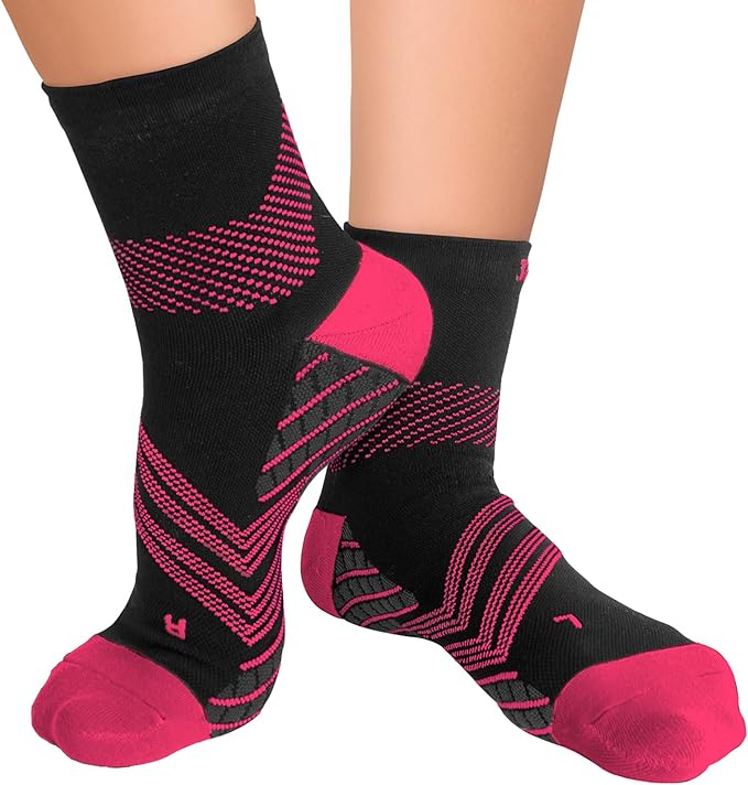 TechWare Pro Plantar Fasciitis Socks – Cushion Ankle Compression Socks Women & by TechWarePro