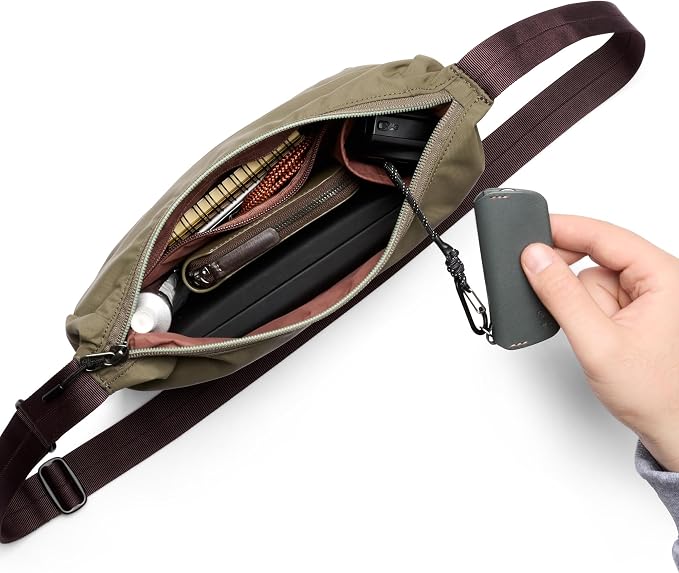 Bellroy Laneway Crescent Bag' - Image 3