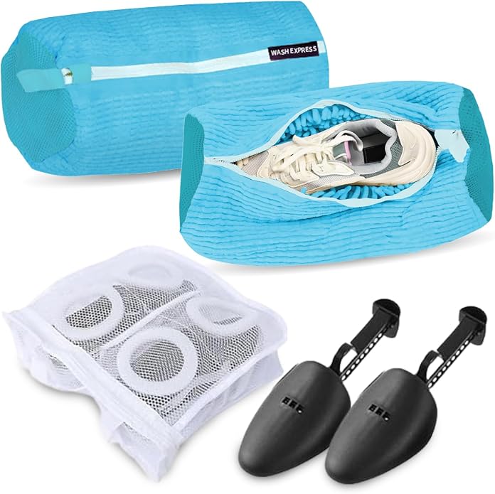 Shoe Cleaning Kit: Shoe Washing Bag, Mesh Laundry Bag by Unknown