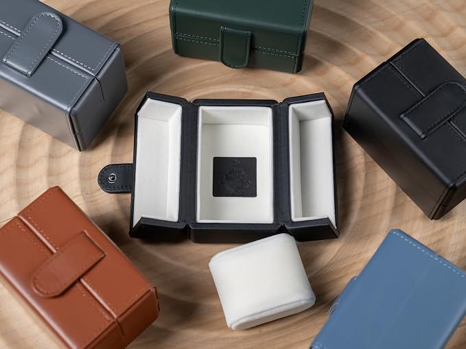 Single Travel Watch Case - Image 5
