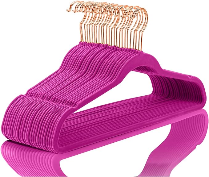 MIZGI Premium Velvet Hangers Heavyduty by MIZGI