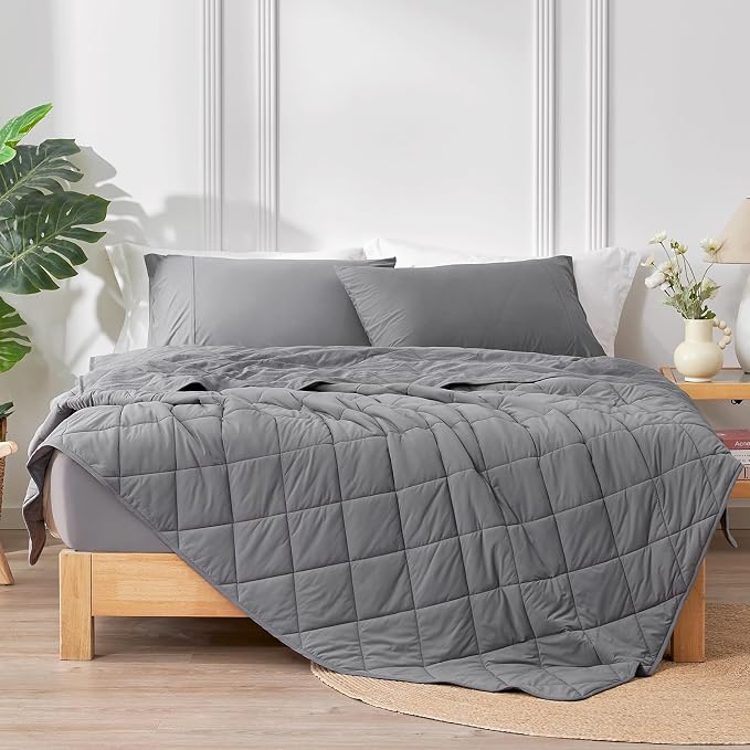 Cozy Bliss Cooling Blanket for Hot Sleepers, Q-Max 0.4 Cooling Comfort King Size - Image 4