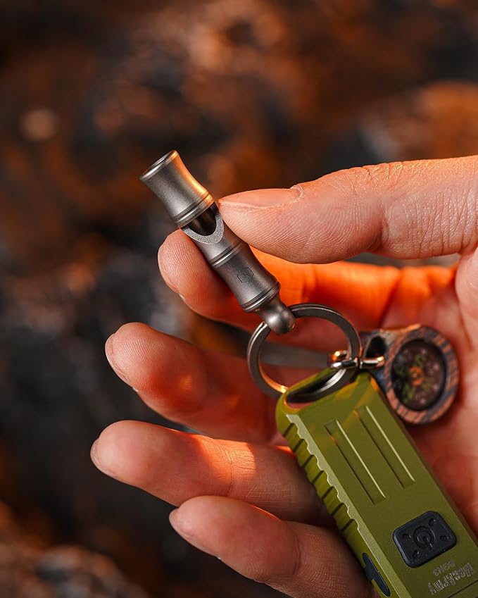 KeyUnity Titanium Emergency Whistle - Image 4