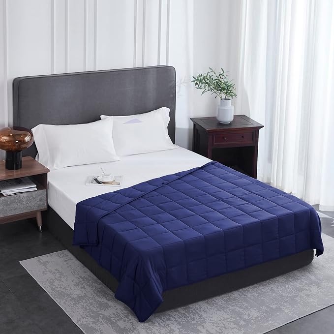 L'AGRATY Weighted Blanket - Image 2
