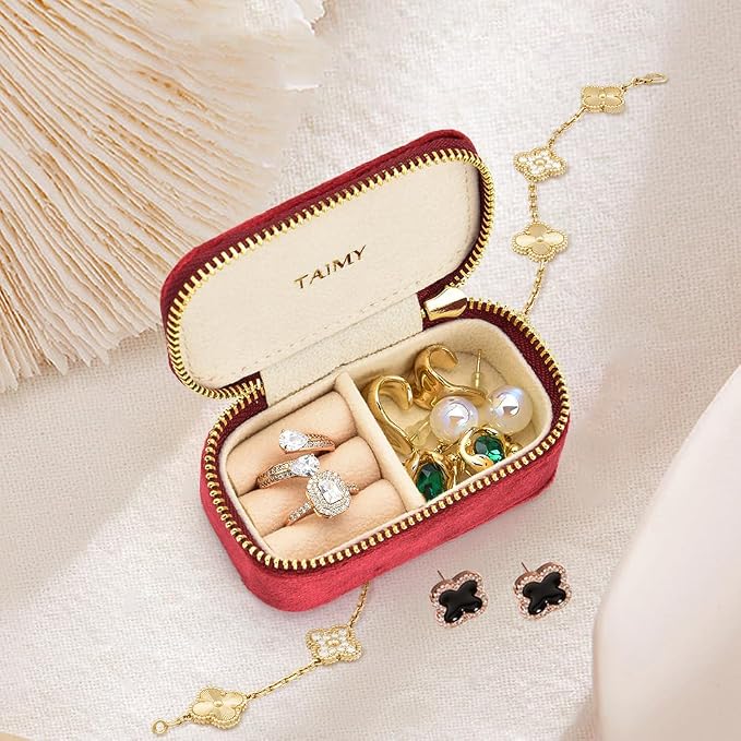 Small Travel Jewelry Case, Mini Tiny Plush Velvet Jewelry Box - Image 5