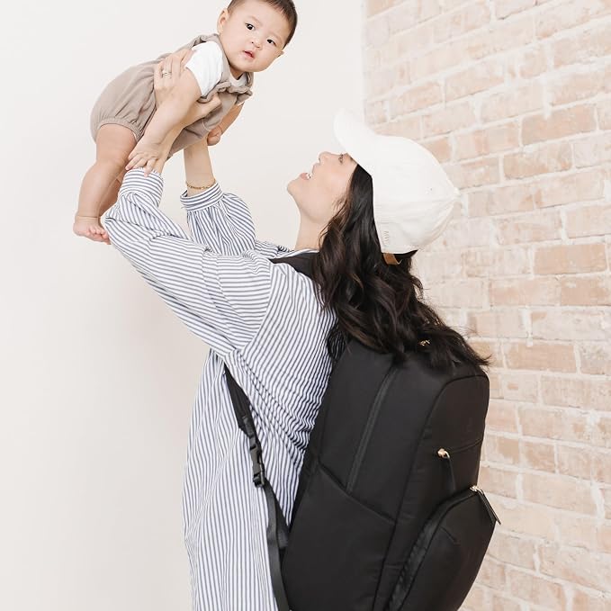 JuJuBe JJB New Deluxe Diaper Bag Backpack - Image 3