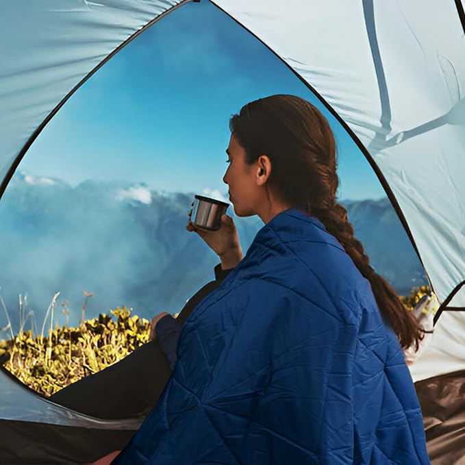 Outdoor Waterproof Blanket, Foldable Fleece Stadium Blanket - Image 2