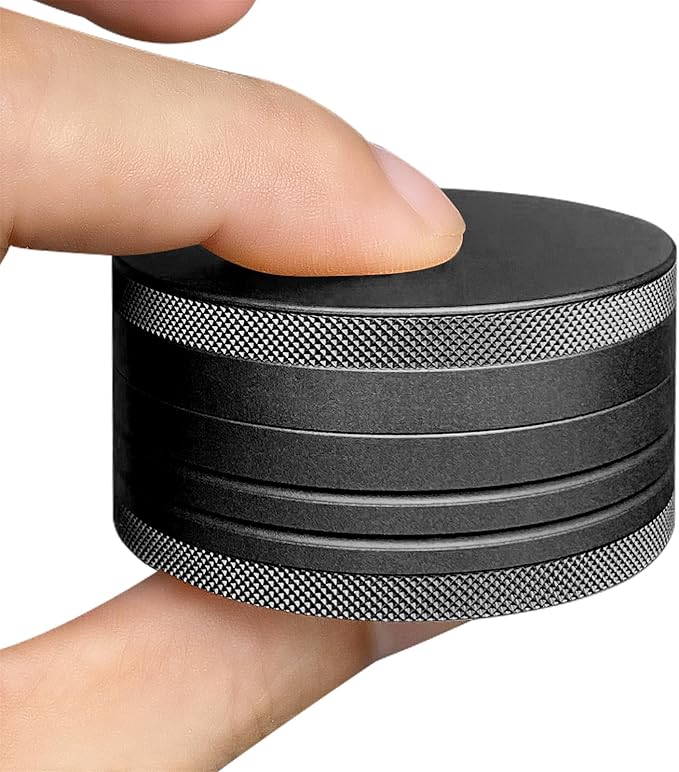 Small Pill Case by minlen