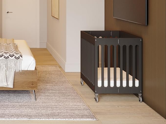 Foundations Boutique Folding Mini Baby Crib - Image 9