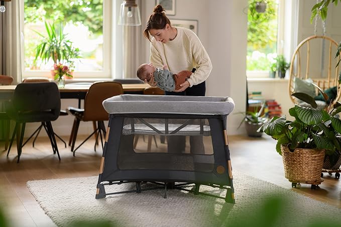 Maxi-Cosi Swift Lightweight Portable Playard, 1-Step Fold Playpen - Image 7