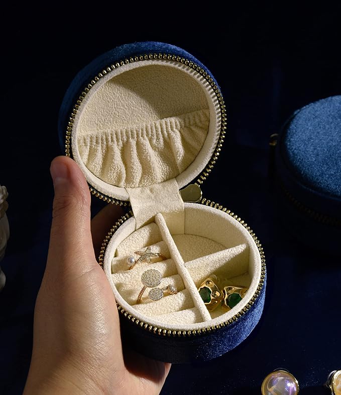 TAIMY Velvet Travel Jewelry Box, Round Small Travel Jewelry Case - Image 2