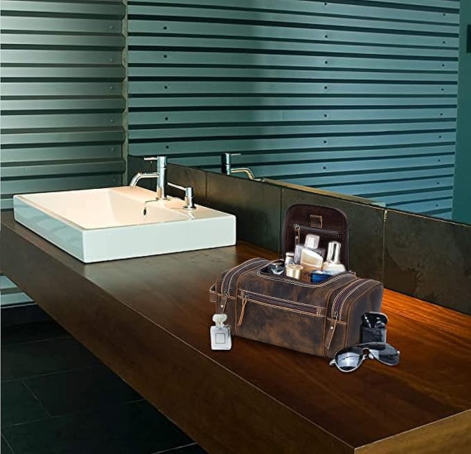 VC VINTAGE COUTURE Leather Toiletry Bag - Image 2