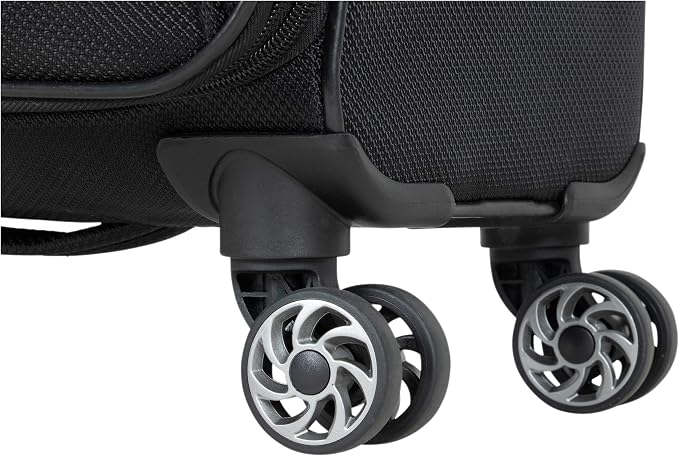 Kenneth Cole REACTION Rugged Roamer Lightweight Softside Expandable 8-Wheel - Image 7