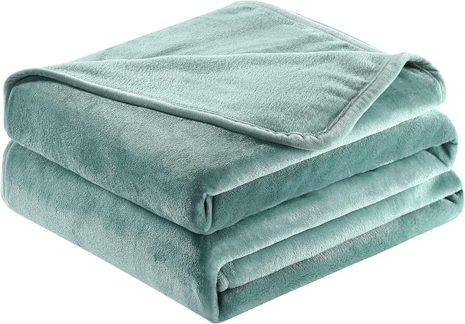 Surii Home Luxury Microfiber Flannel Blanket, Super Soft, and Breathable by SuriiHome