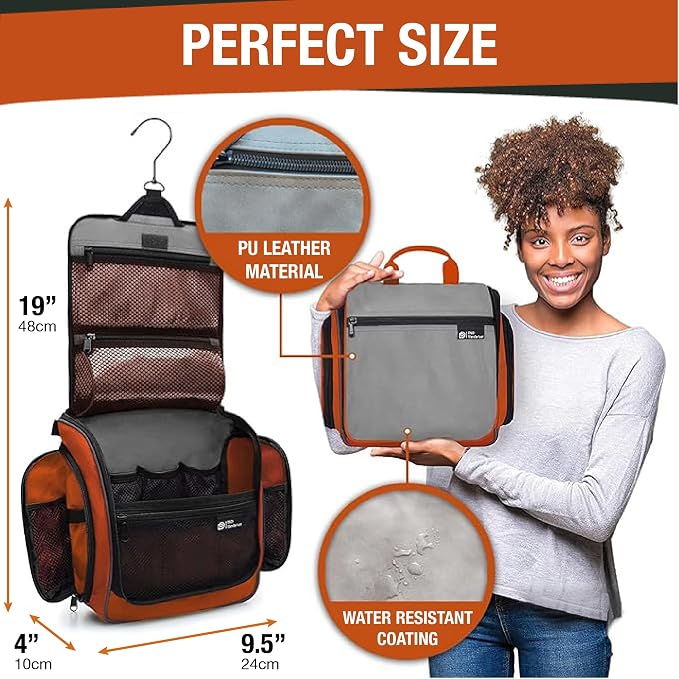 DD D&D Wanderlust D&D Hanging Travel Toiletry Bag - Image 2