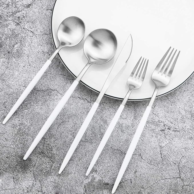 Gugrida 5-Piece Matte Silver Stainless Steel Satin Finish Flatware Set - Image 7