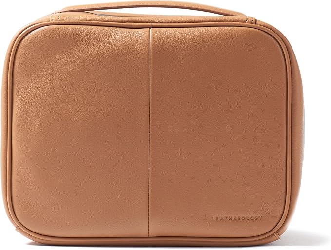 Leatherology Cognac Large Travel Organizer - Image 6