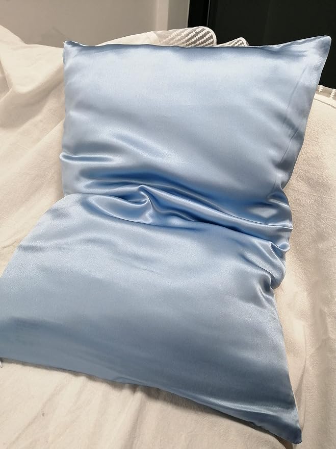 Natural Mulberry Silk Toddler Pillowcase - Image 2