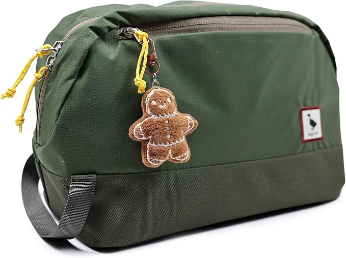 Travel Toiletry Bag 8L, Large Packing Cube by Unknown