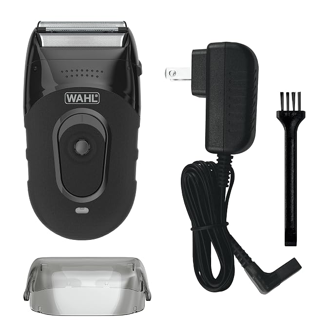 Wahl Compact Rechargeable Lithium Ion Shaver Kit - Image 2