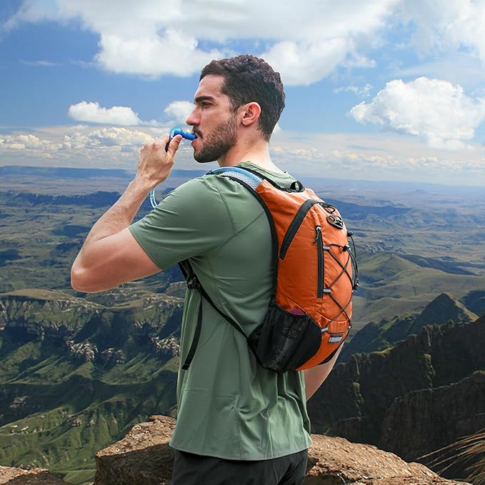 Lightweight Hydration Backpack, Running Backpack - Image 8