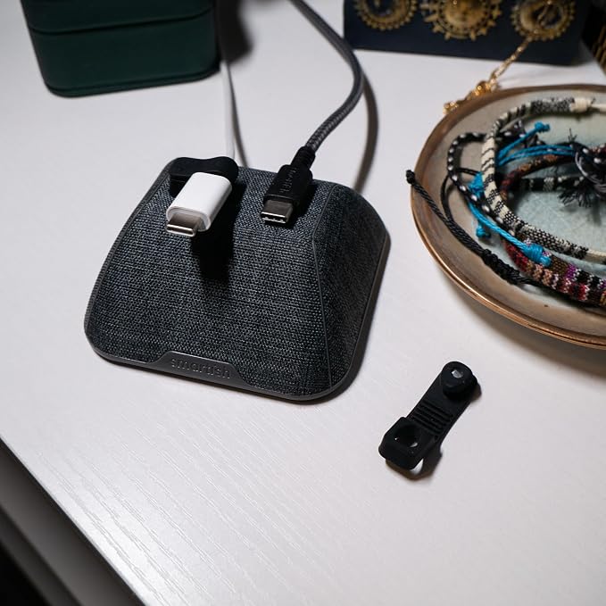 Smartish® Magnetic Cord Holder - Image 2
