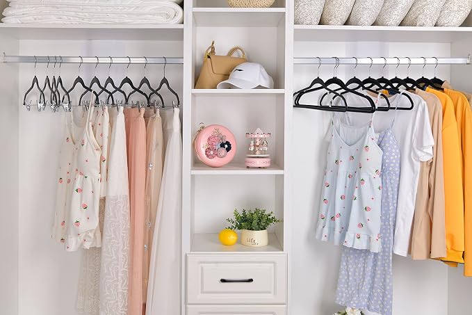 Quality Hangers 160 Pack Slim Plastic Hangers - Image 2